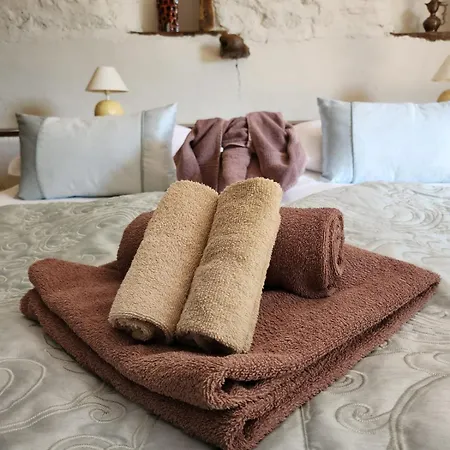 Le Relais Des Elephants Colores * Virlet