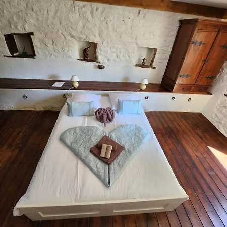 Bed & Breakfast Le Relais Des Elephants Colores