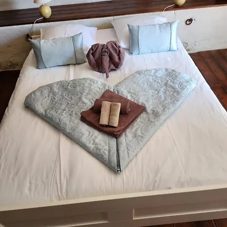 Bed & Breakfast Le Relais Des Elephants Colores *