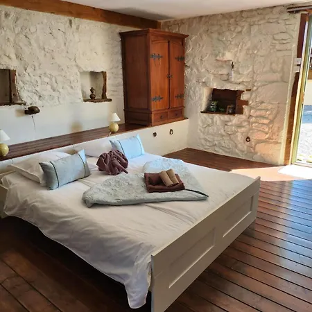 Le Relais Des Eléphants Colorés Bed & Breakfast
