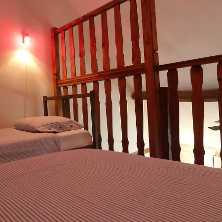 Bed & Breakfast Le Relais Des Eléphants Colorés Virlet