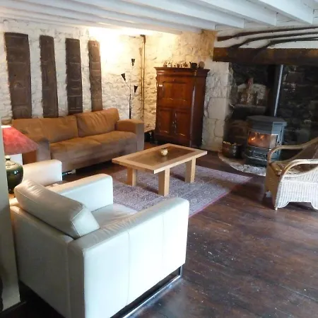 Le Relais Des Eléphants Colorés Bed & Breakfast Virlet